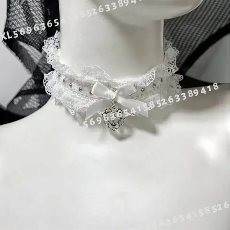 ゴシックブラックレースチョーカー、ボウクロスハートペンダント - Magnetic Clasp Cosplay のレビューと価格