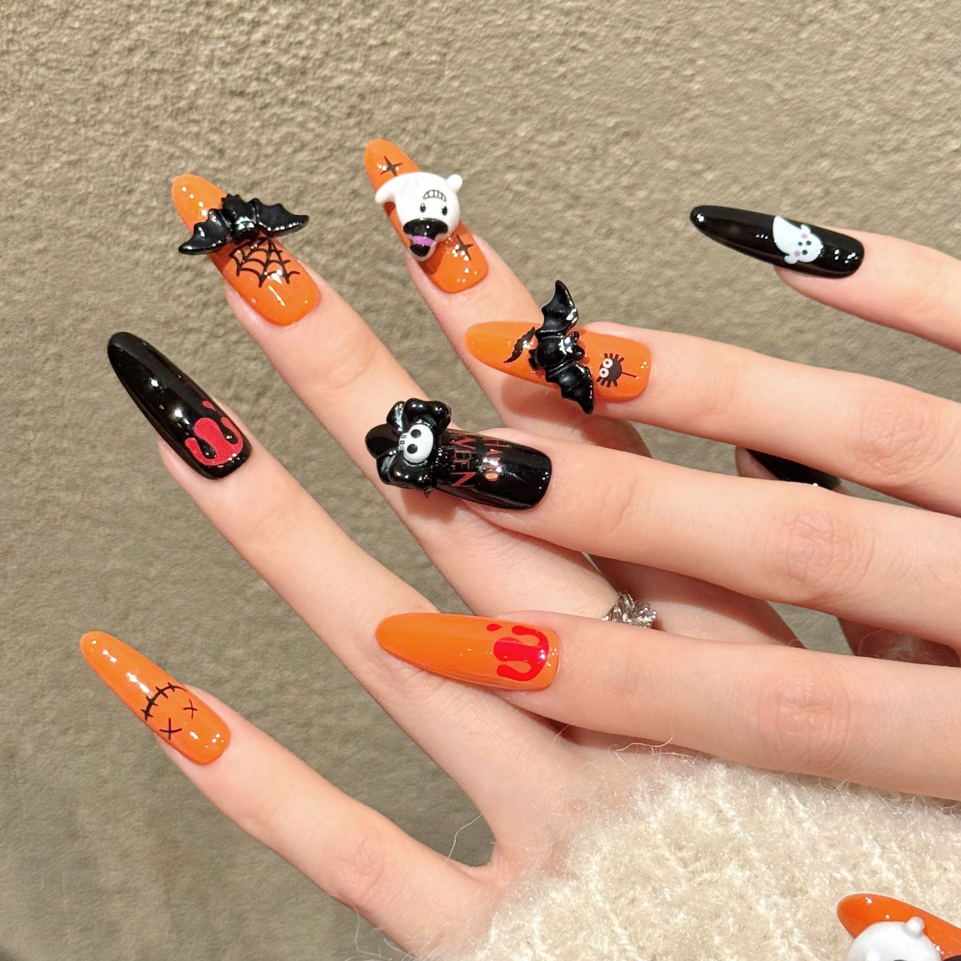 10個入りロングオーバル型プレスオンネイル、ハロウィンをテー - Cosplay Bat Prop のレビューと価格